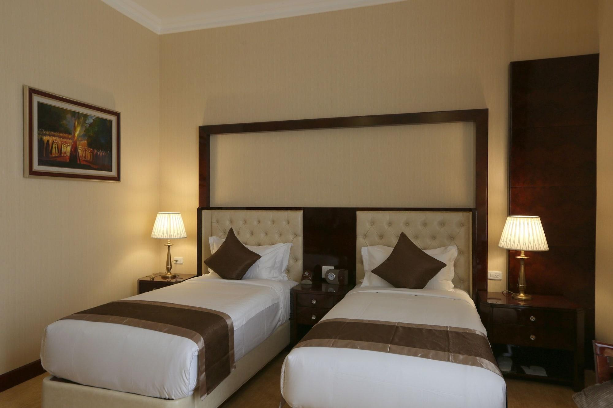 Sapphire Addis Hotel Exterior photo