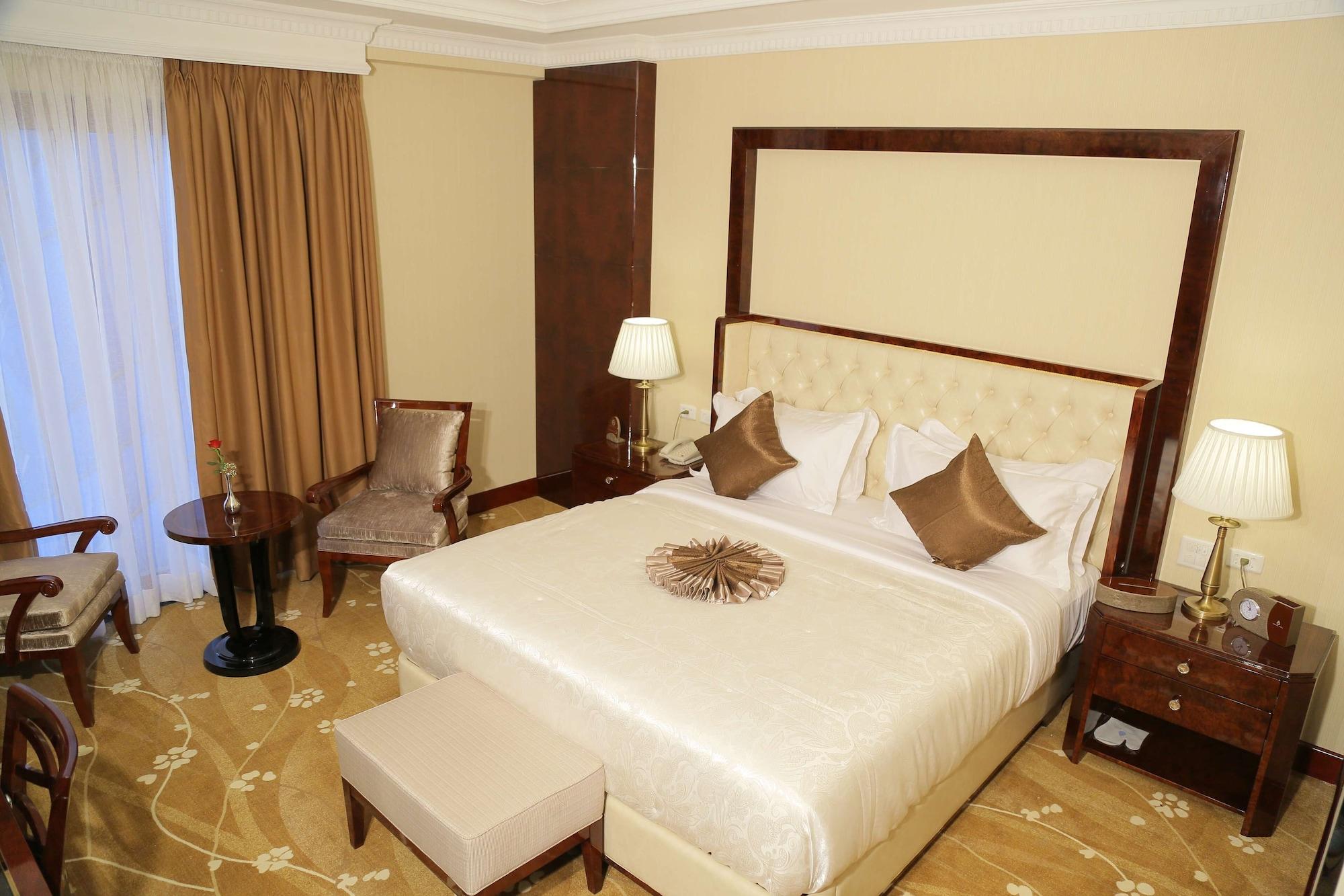 Sapphire Addis Hotel Exterior photo