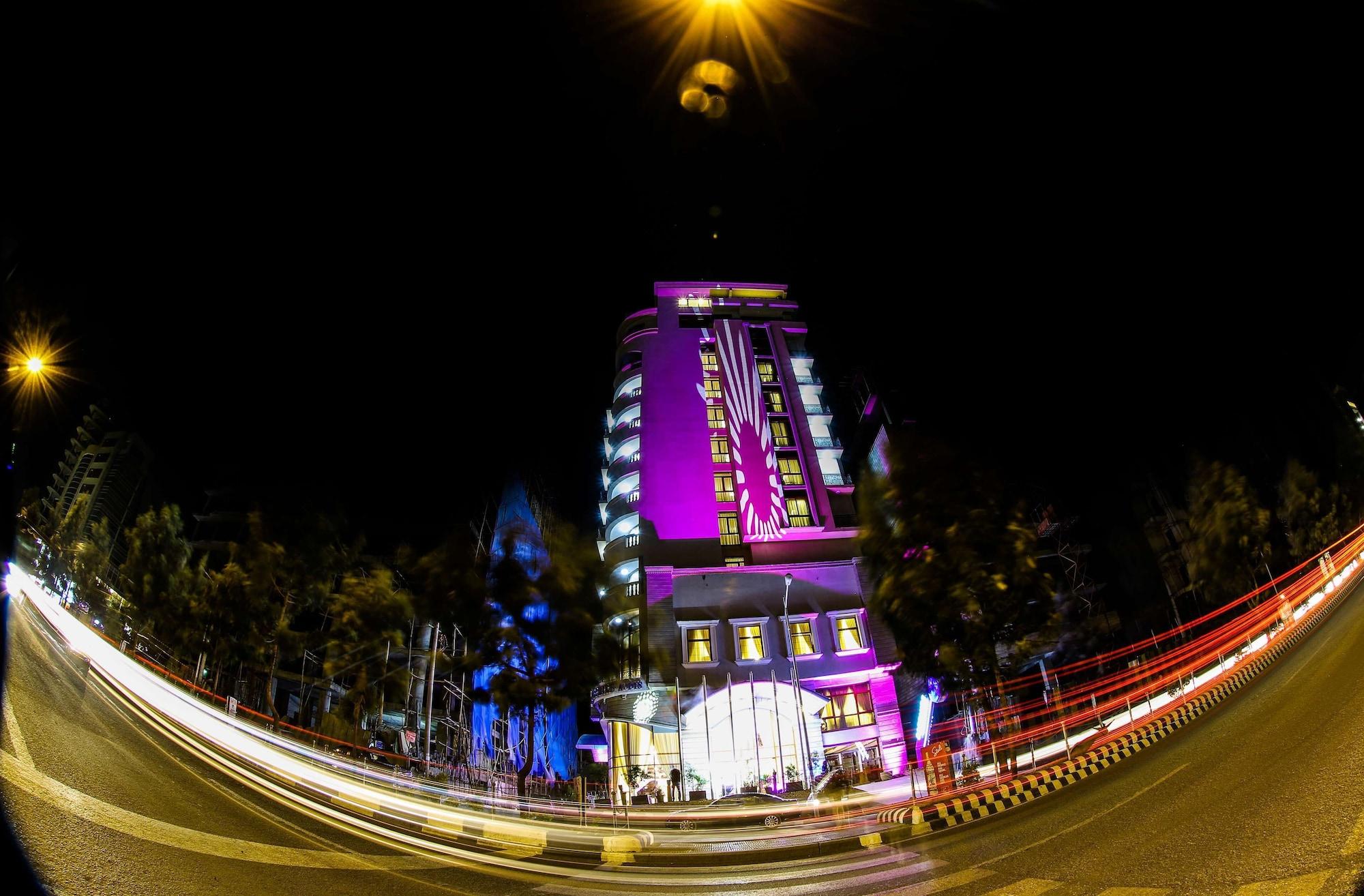 Sapphire Addis Hotel Exterior photo