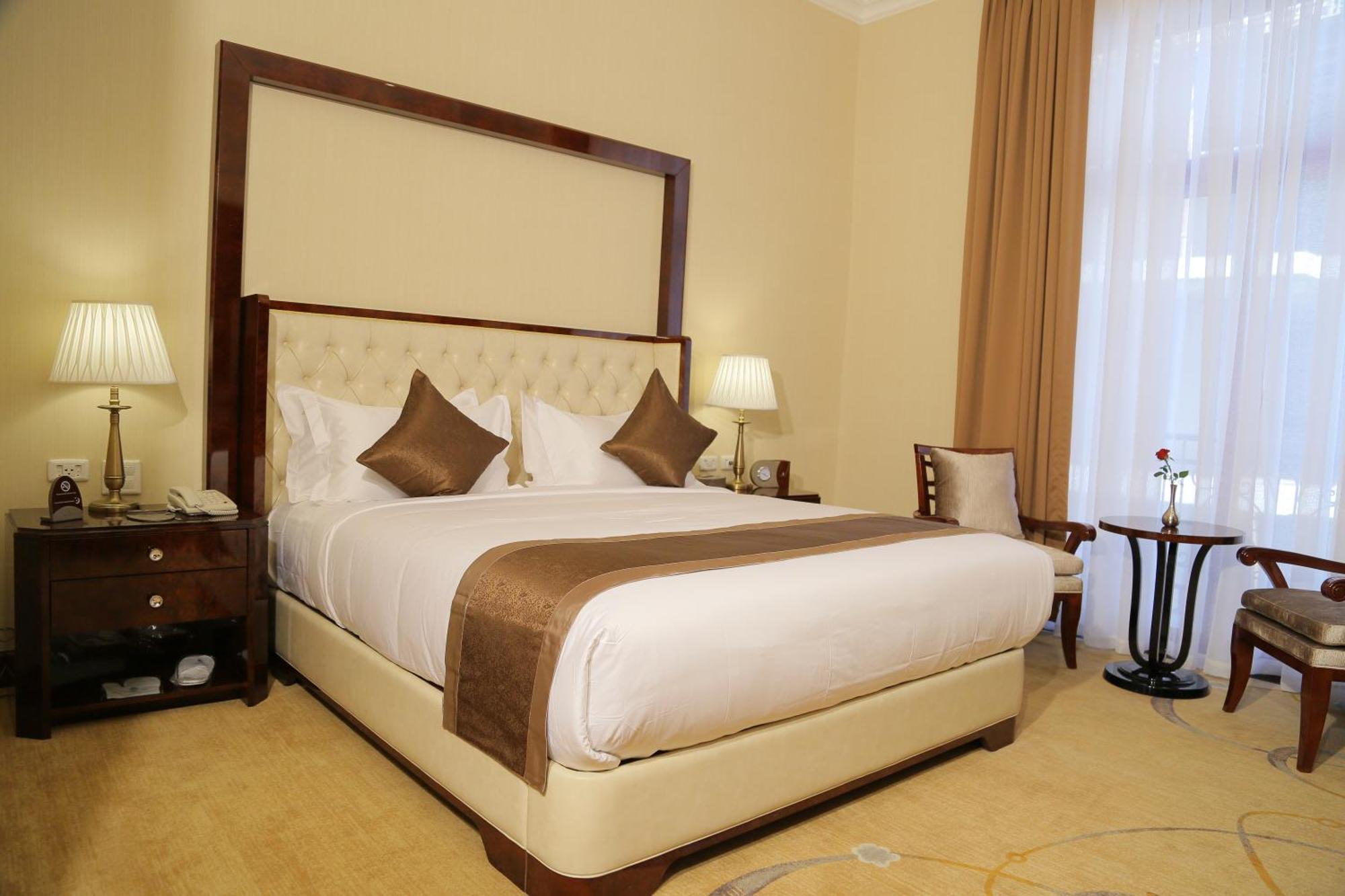 Sapphire Addis Hotel Exterior photo