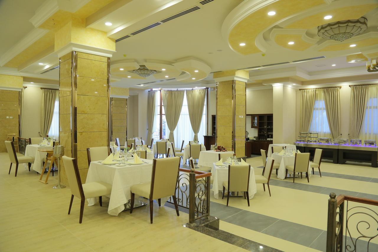 Sapphire Addis Hotel Exterior photo