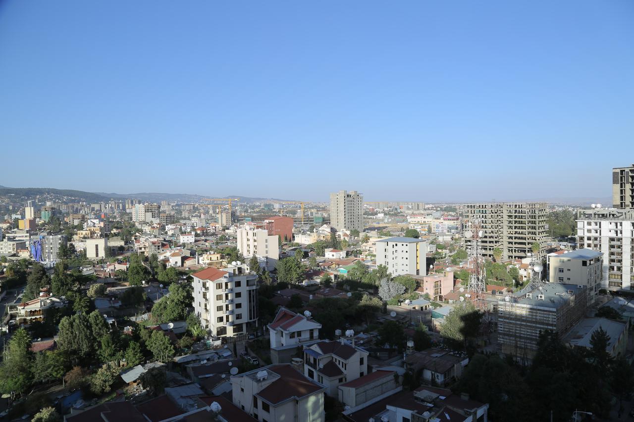 Sapphire Addis Hotel Exterior photo