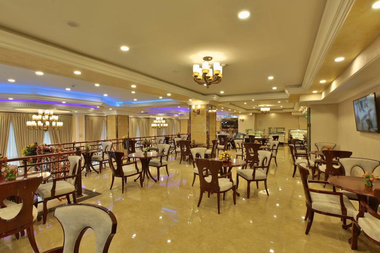 Sapphire Addis Hotel Exterior photo