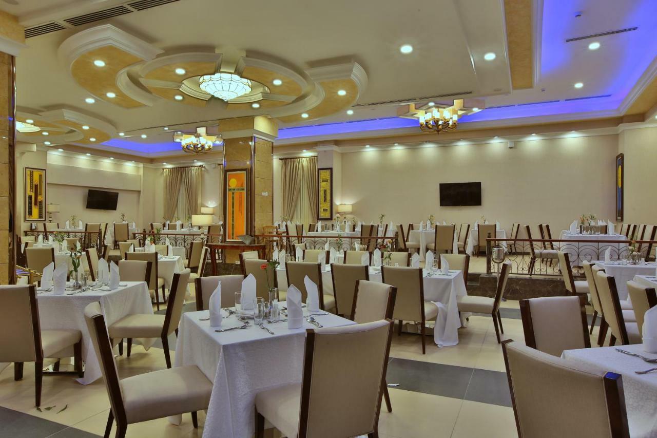 Sapphire Addis Hotel Exterior photo